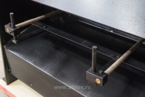 Фото 11 - Гильотина электромеханическая STALEX SBJB 3×1300.