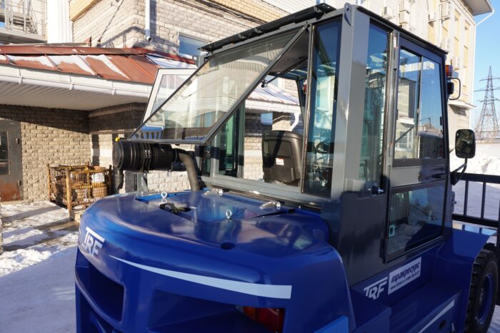 Фото 8 - Вилочный погрузчик TRF D70-4X.